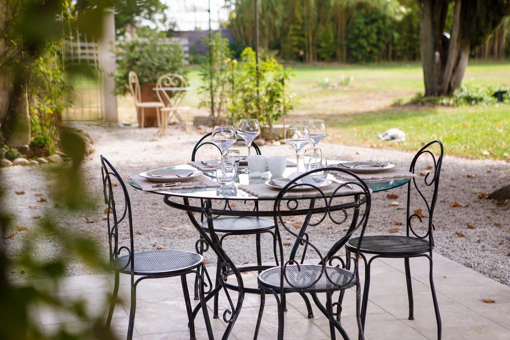 Sous Les Platanes B&B Châteaurenard Exteriér fotografie