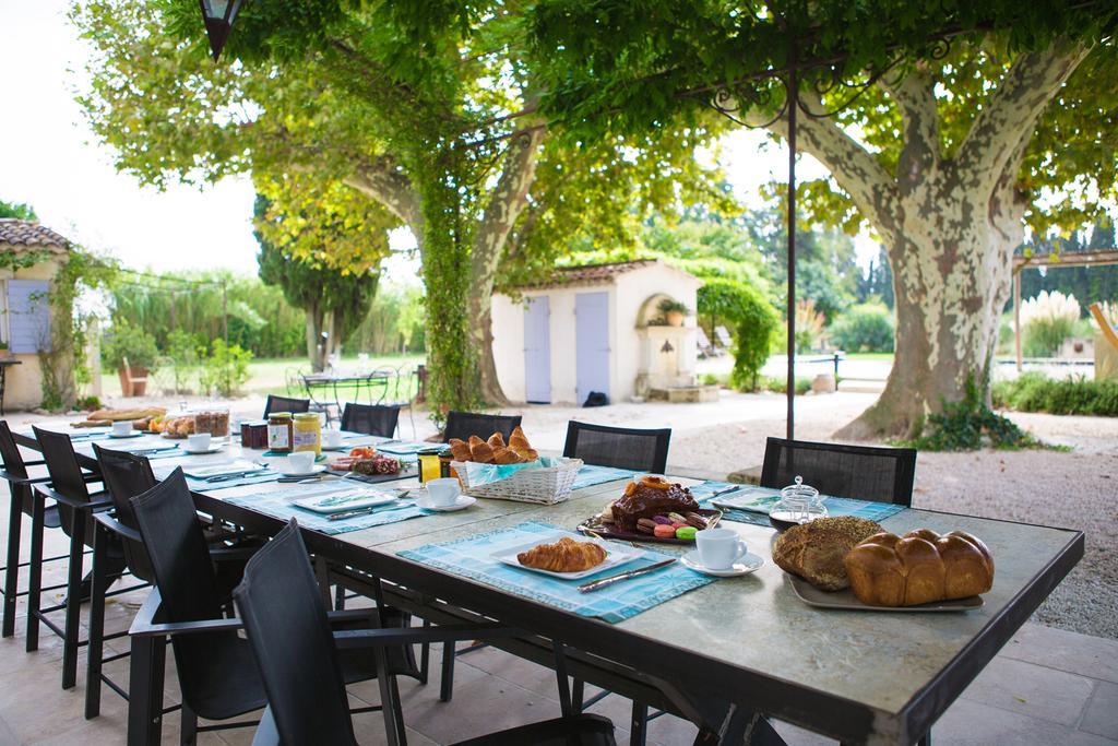 Sous Les Platanes B&B Châteaurenard Exteriér fotografie